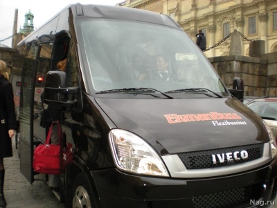 
Вот этот транспорт был выбран для демонстрационного заезда - для чистоты эксперимента к ноутбуку, оснащенному LTE-модемом, не подключались никакие внешние антенны: моделировалась ситуация работы сети в режиме indor.