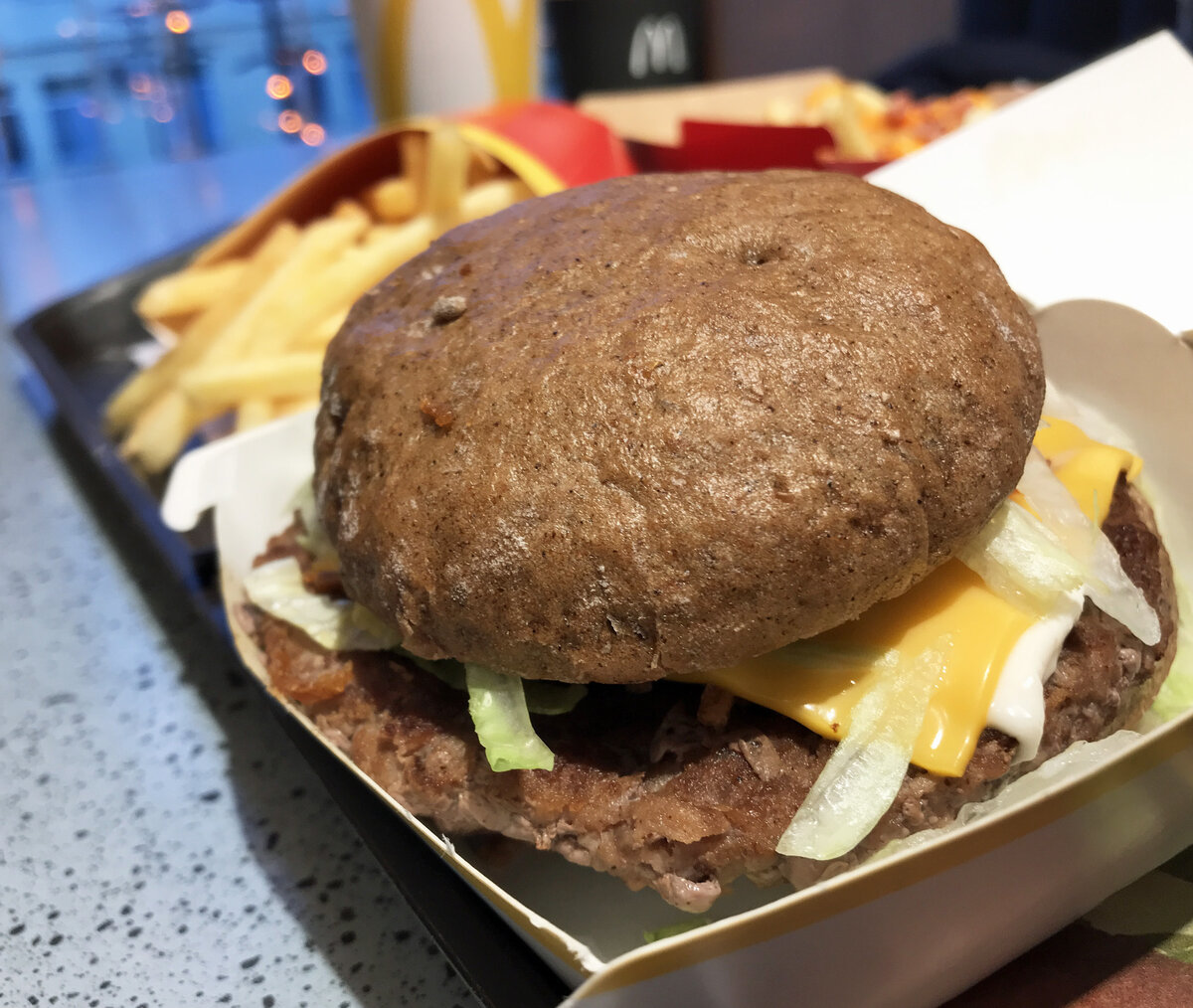 МакКомбо Биф а-ля Рус в Макдоналдсе