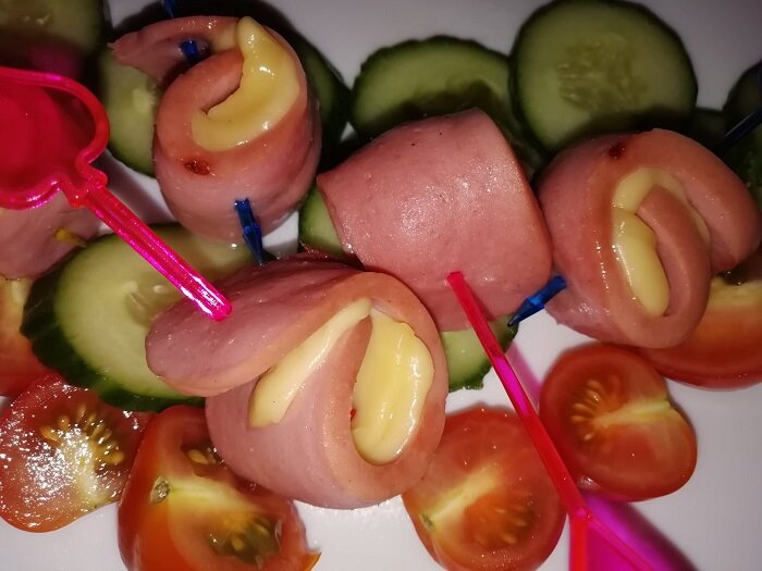 “Улитки” из сосисок, от которых не откажется ни один ребенок