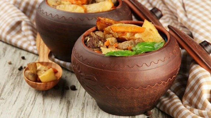 10 рецептов свинины с картошкой в духовке, которые оценит любая хозяйка - Статьи на irhidey.ru