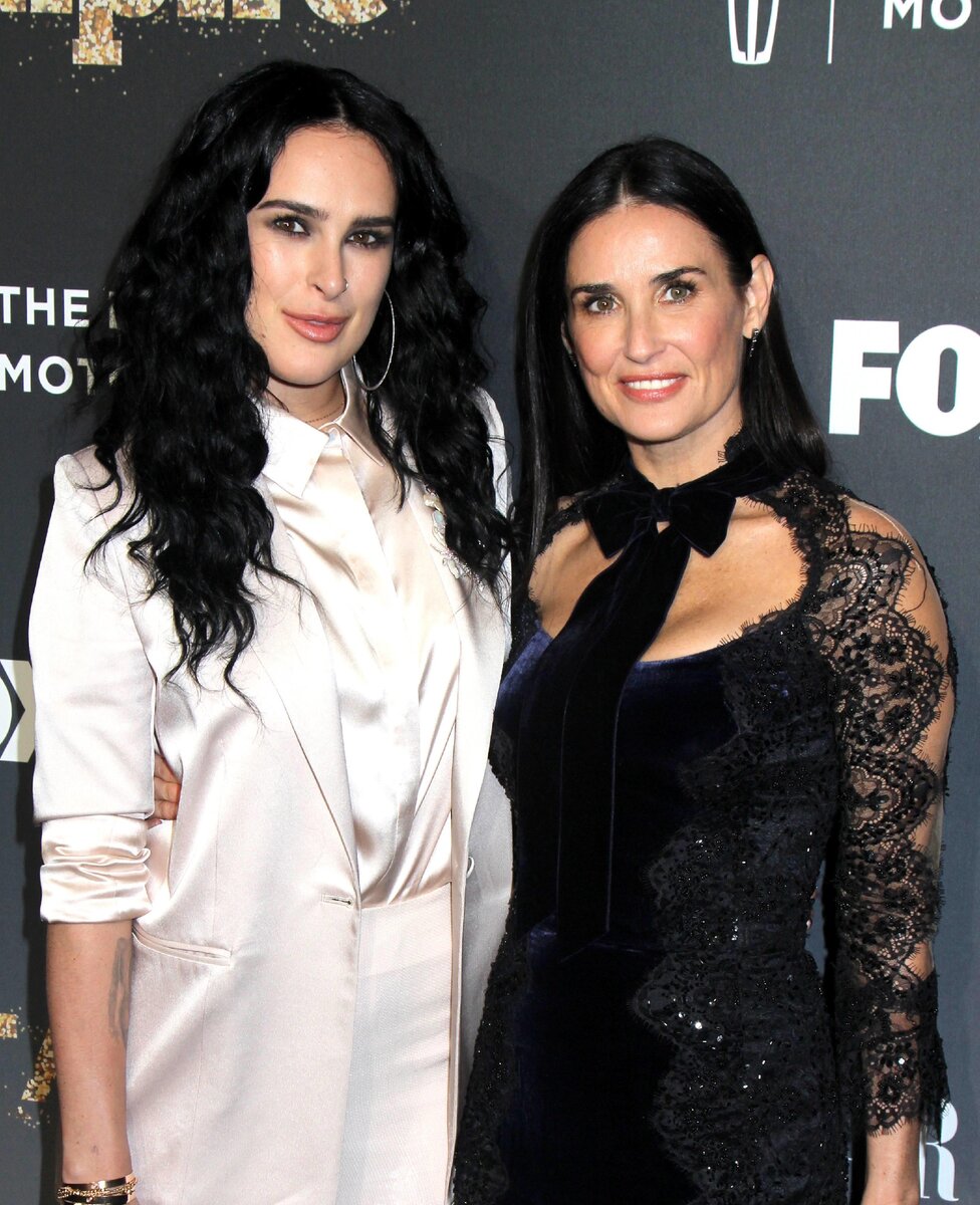 Поклонники считают, что Деми выглядит лучше дочери. Фото из свободного доступа.