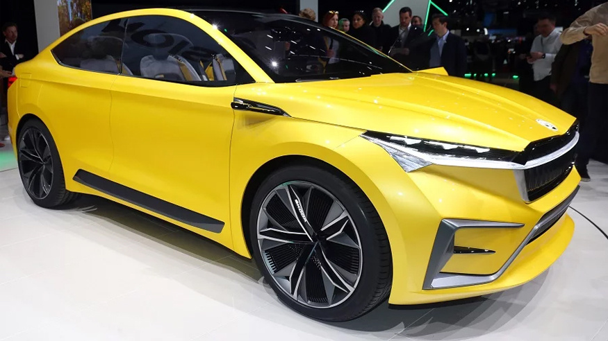 Skoda представила Enyaq с концепцией Vision iV, которая была представлена ​​на прошлогоднем автосалоне в Женеве.