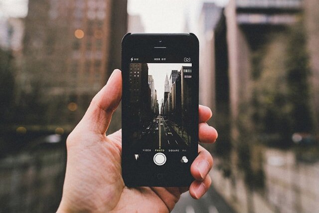 iPhone 5.