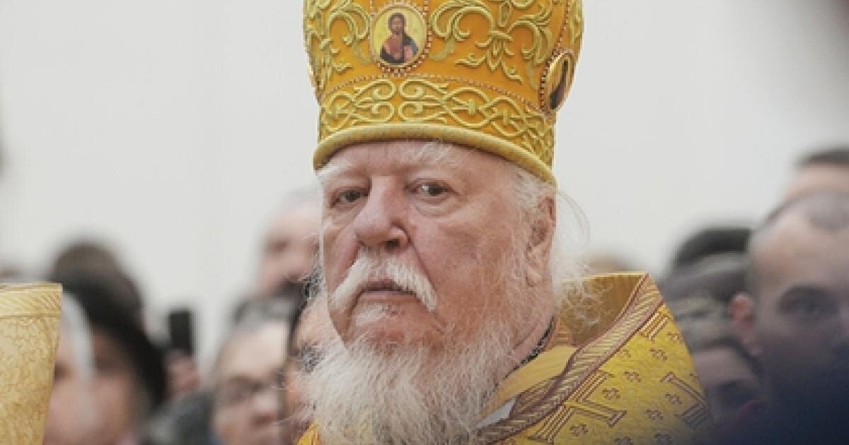 Если девушке предлагают "гражданский брак", то подтекст этого предложения, я считаю, такой: "Я согласен пожить с тобой, пока не подвернулся вариант получше".