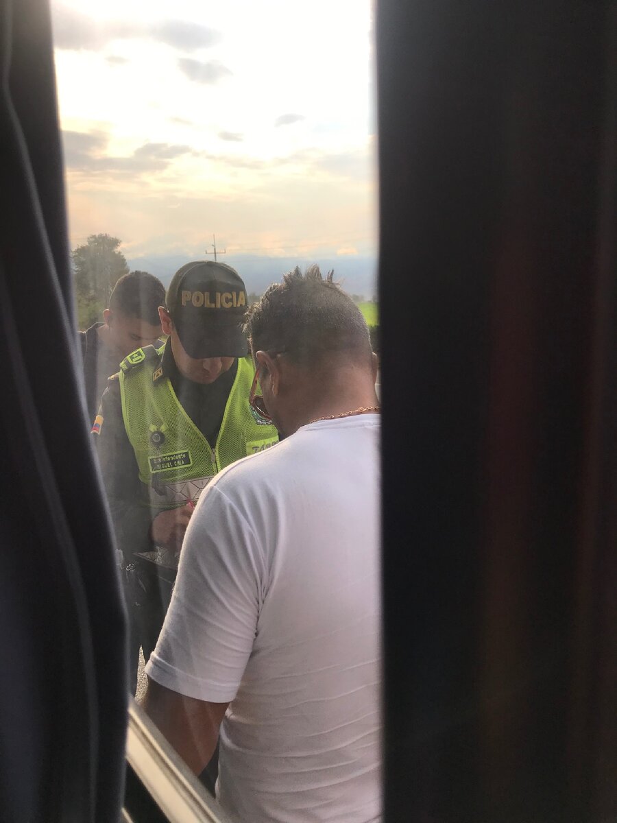 Так я почти опоздала на самолет - наш автобус остановили на пути в аэропорт, всех выгнали из салона и досматривали 40 минут.