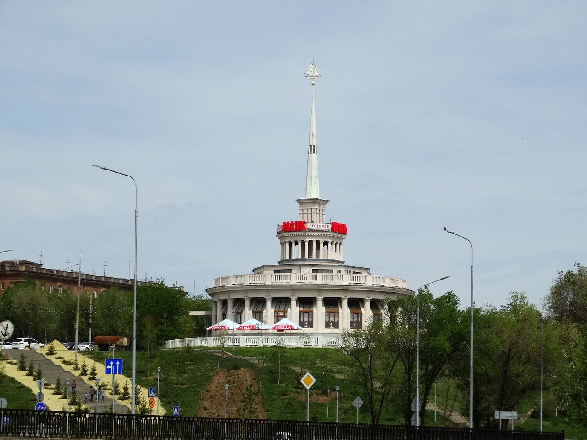 ресторан маяк казань декабристов