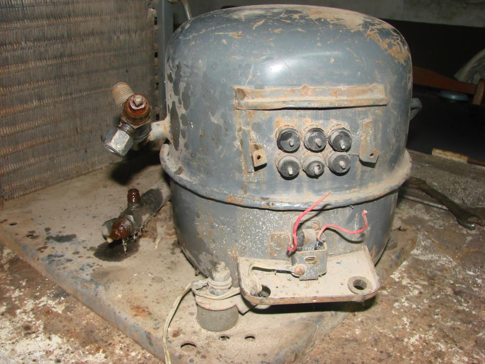 Компрессор фреоновый ФГС-0,45~3