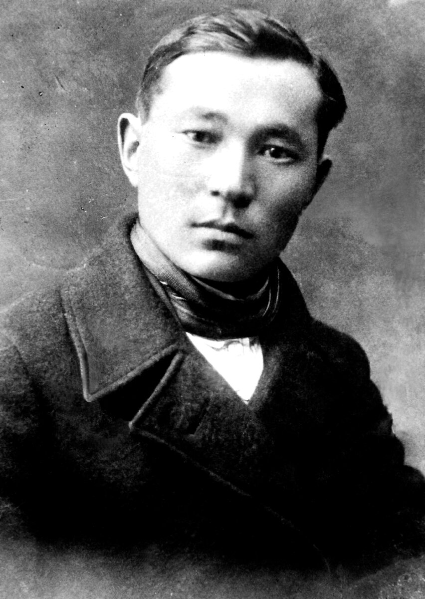 Фото Татаурова Вениамина Владимировича, таким он был в 1939 году