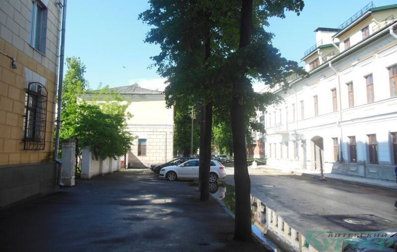 Торец дома № 9 по улице Димитрова. Фото: Сергей Мартинович