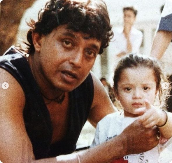 Актер Митхун Чакраборти с приемной дочерью