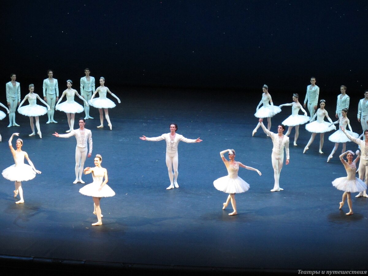 "Драгоценности" в Большом. "Бриллианты"