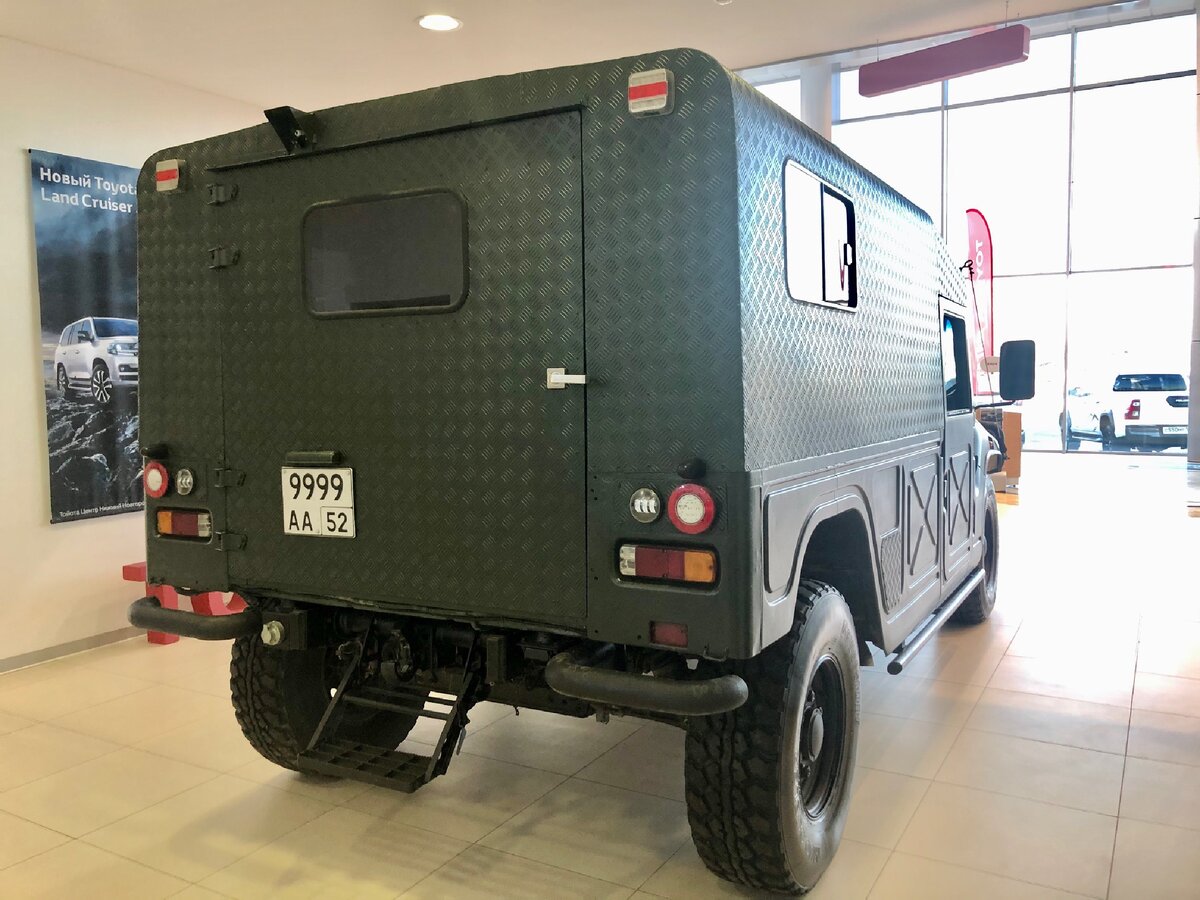 Военный авто Японии Toyota Mega Cruiser, который можно купить в автосалоне  | Gorbunoff - все о машинах | Дзен