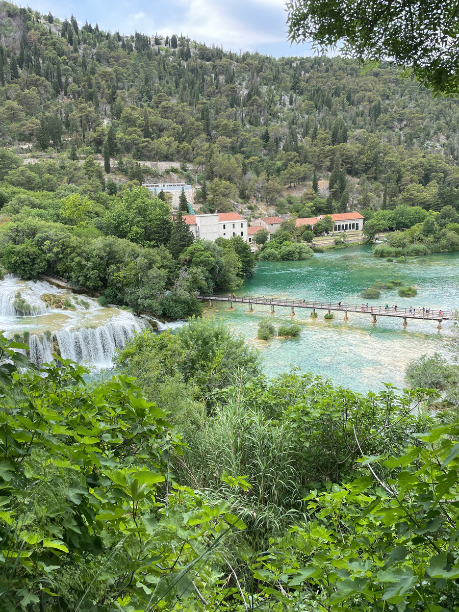 Основной водопад парка Крка