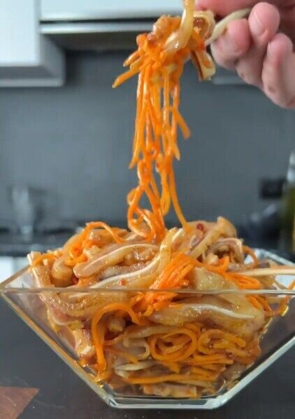 Маринованные свиные уши. Источник: Скриншот рецепта ponomar_valeriy в Instagram