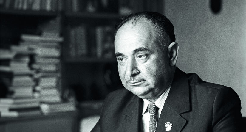 Иосиф Григулевич 
