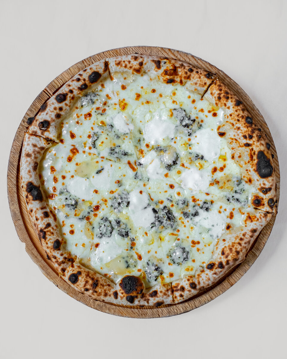 Пицца 4 сыра