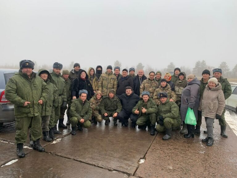    В Нижнюю Павловку для мобилизованных мужчин из Соль-Илецка доставили гуманитарный груз Андрей Севостьянов