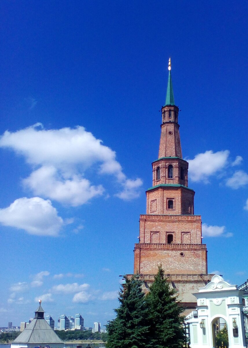 Башня Сююмбике (фото из личного архива автора)