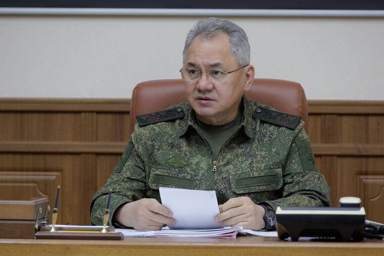    Шойгу поставил задачу по наращиванию производства и ремонту средств радиолокационного обнаружения