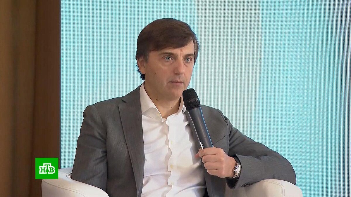    Кравцов: в России не будет полного дистанционного образования