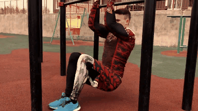 2-3 подхода по 15-20 повторений.