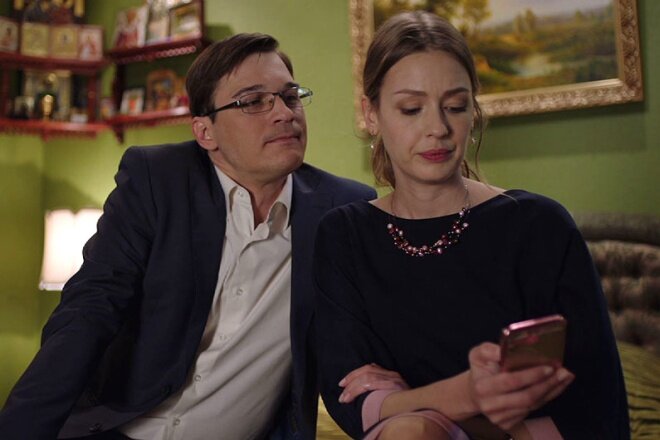 Илья Оболонков в фильме "Не в деньгах счастье"