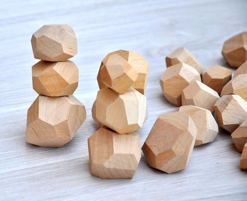 Источник: https://www.etsy.com/listing/643333715/tumi-ishi-20-wood-balancing-stones-for