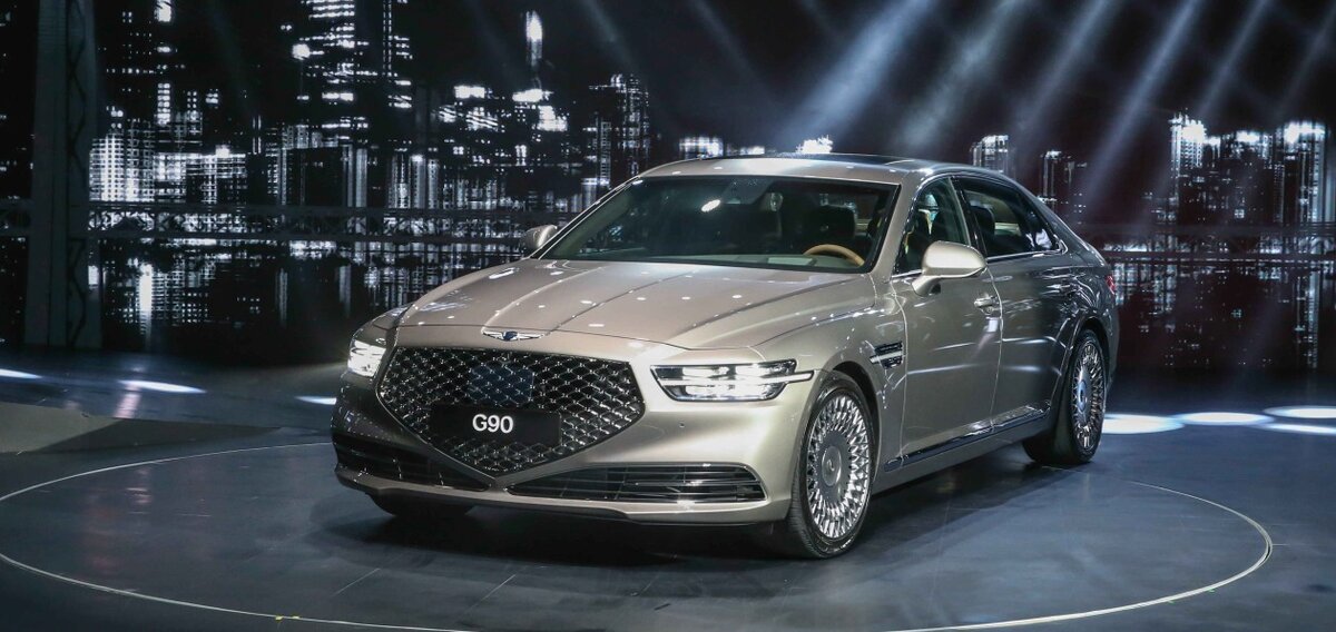 Genesis G90