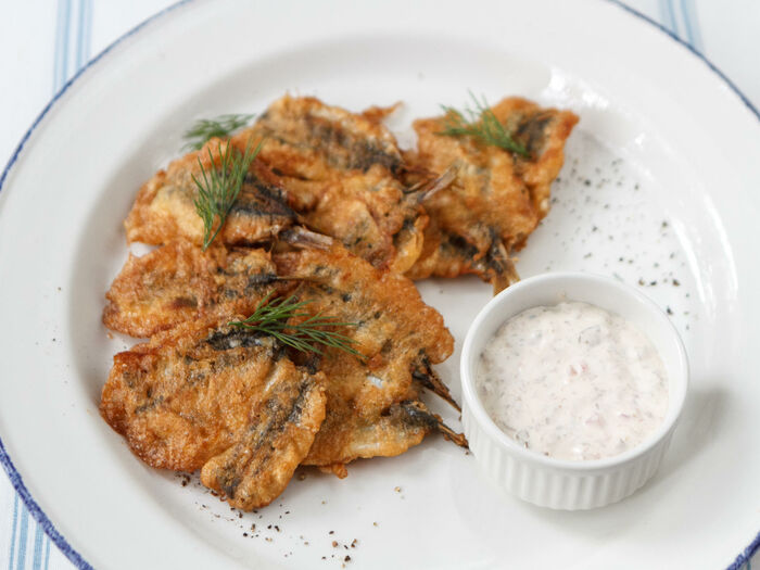 Когда шаланды полны не кефали...