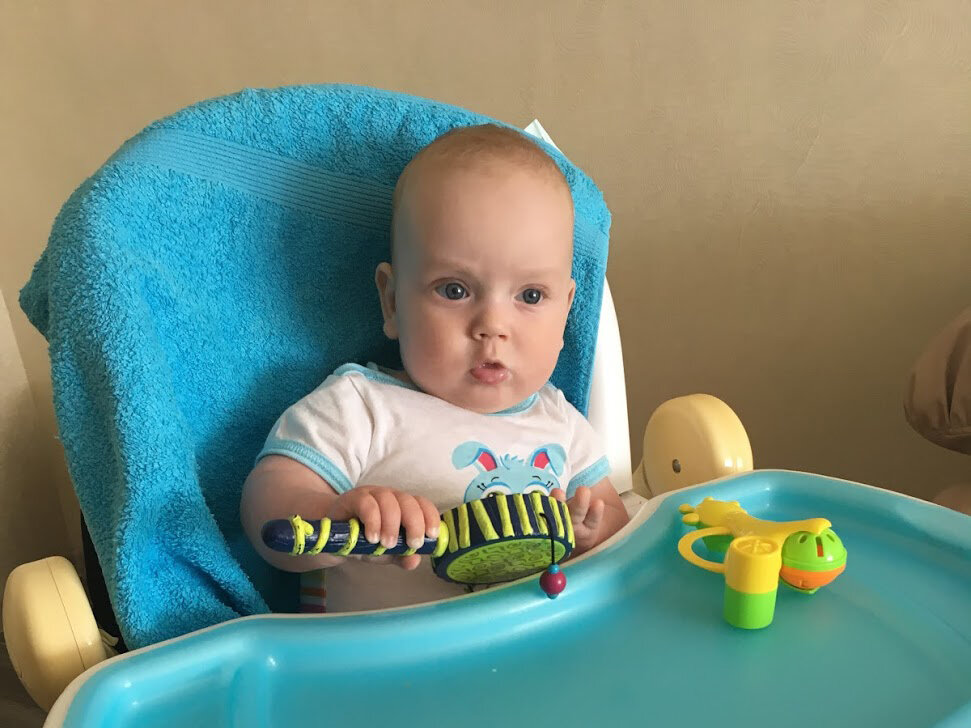 Миша в гостях у бабушки