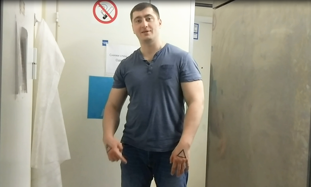 Типа объясняю на камеру скока буду поднимать)))