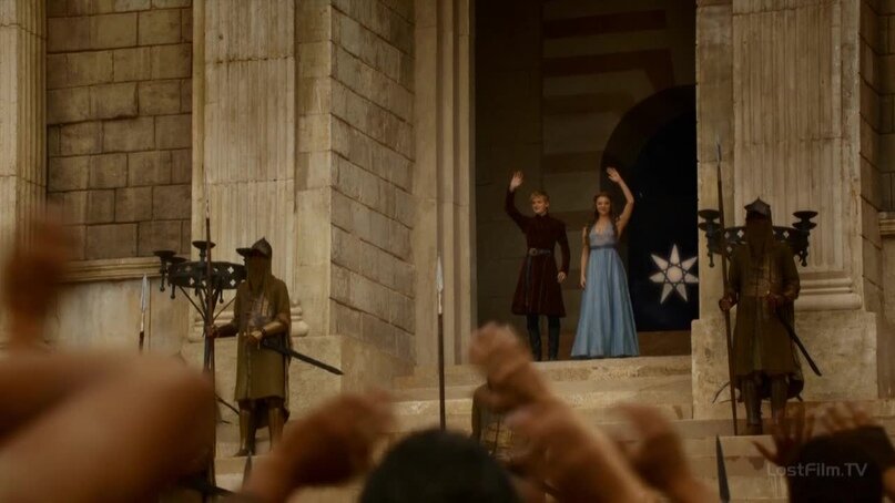      Все-таки  «Престолы» - история в первую очередь о политиках. При создании  блокбастера этот аспект наверняка спустили бы на тормозах 