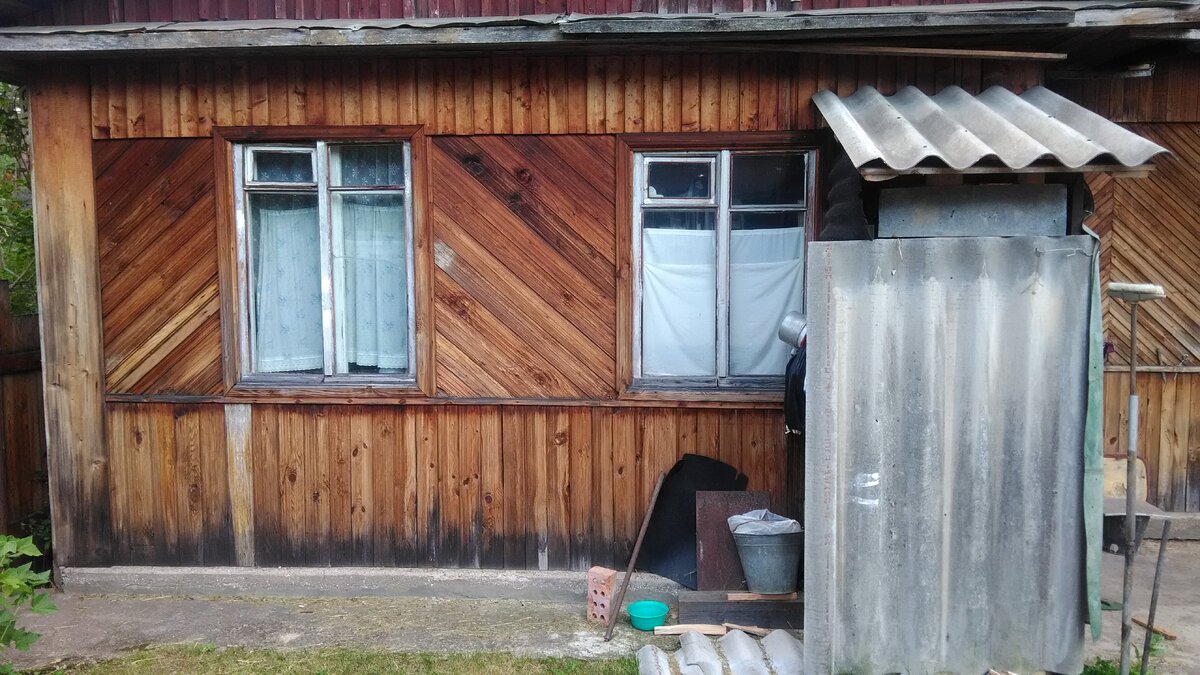 СНЯТЬ СТАРУЮ ОБШИВКУ И УТЕПЛИТЕЛЬ