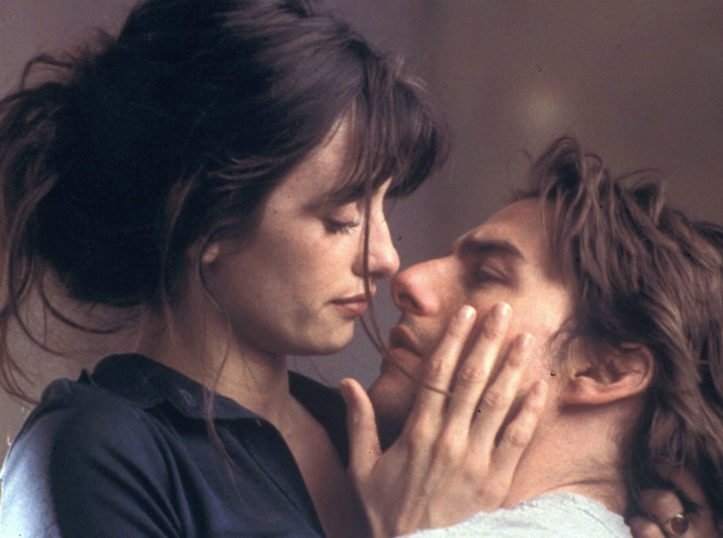 «Однажды ты узнаешь, что такое настоящая любовь, она и горькая и сладкая; я думаю, горечь для того, чтобы лучше оценить сладость».