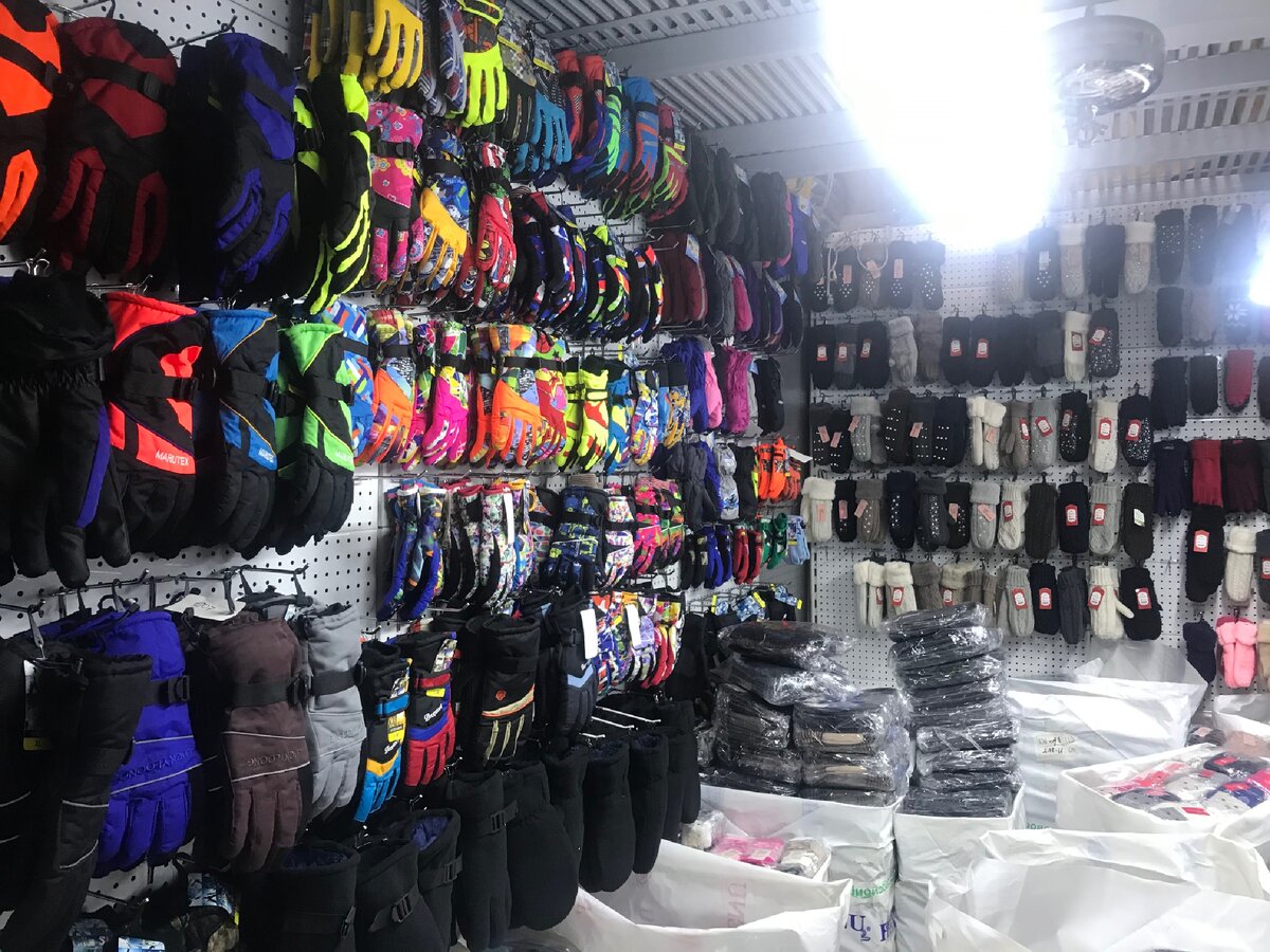 Кисок с перчатками и варежками 