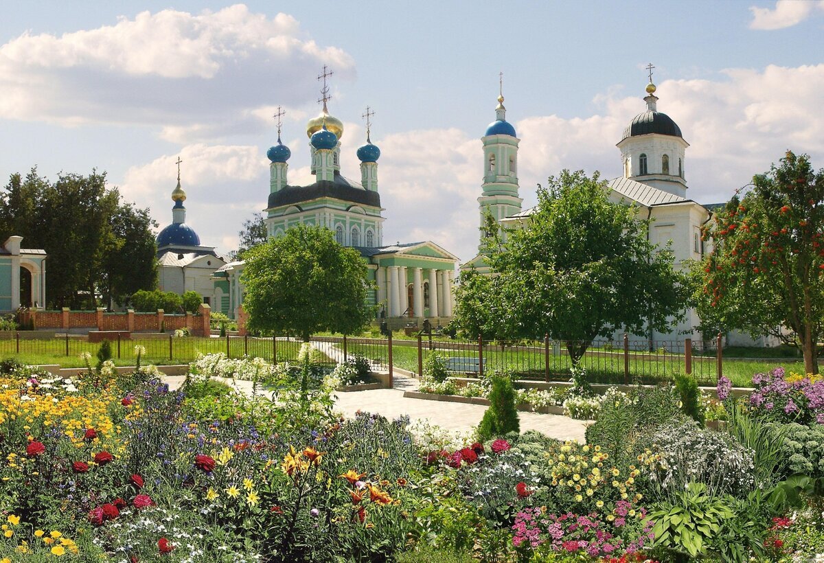 введенский храм в оптиной пустыни