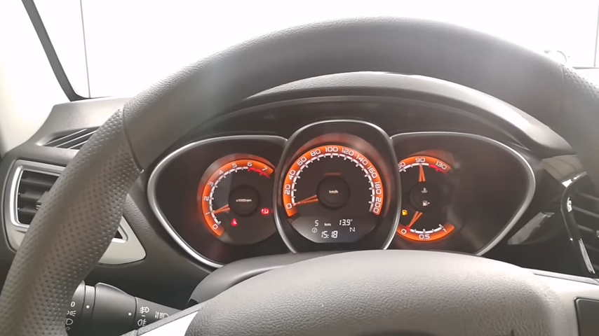 Lada Vesta SW Cross