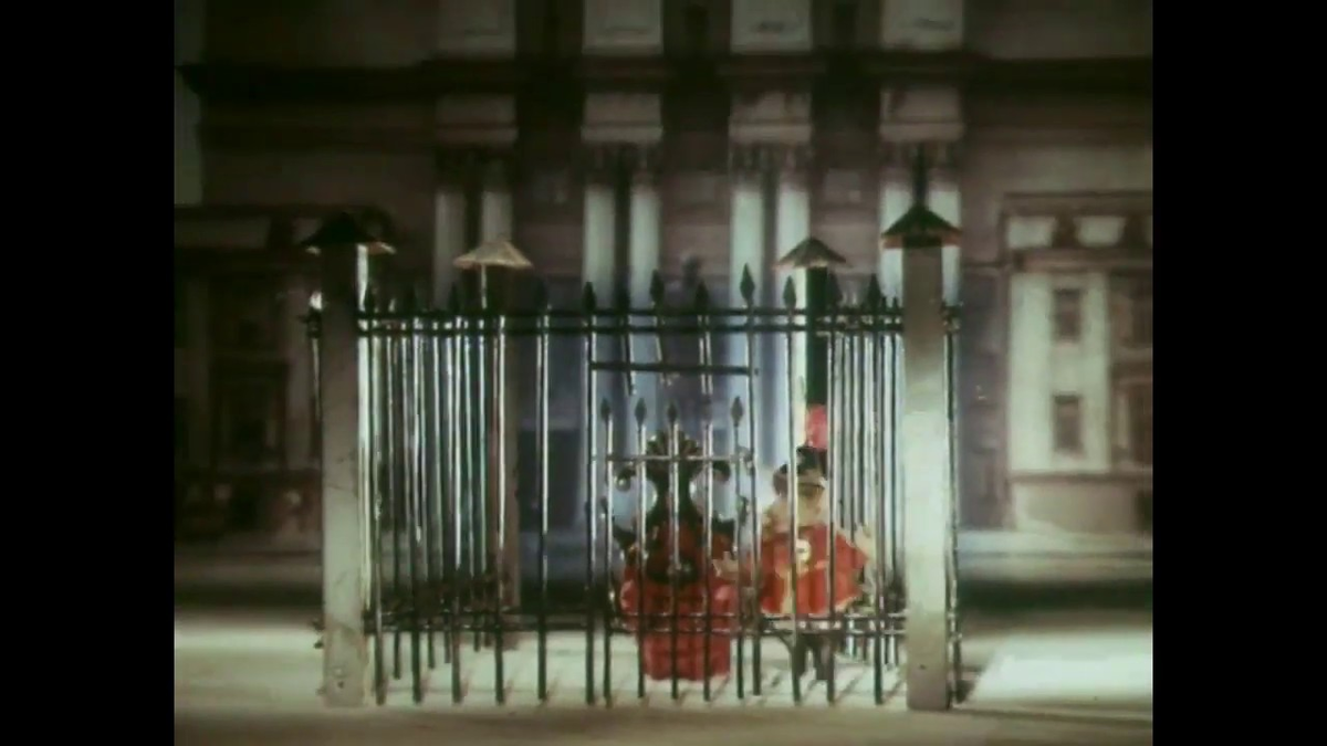 Кадр из а/ф "Свободный тиран"