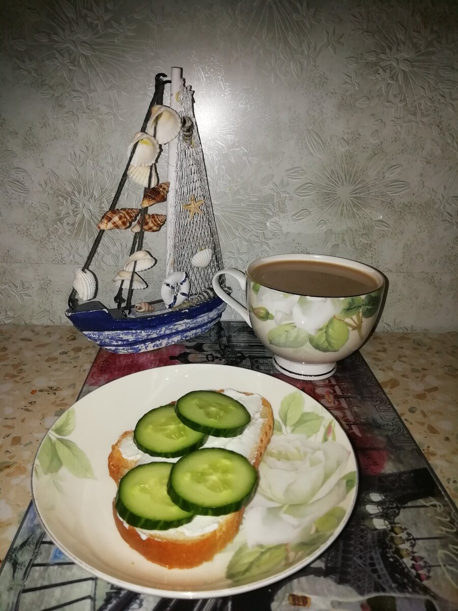 Вес 50 гр, Ккал 77, БЖУ 2,5/2,5/11