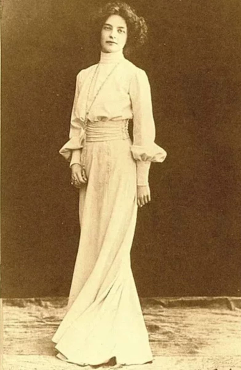 Зинаида Гиппиус. Фото из Википедии.