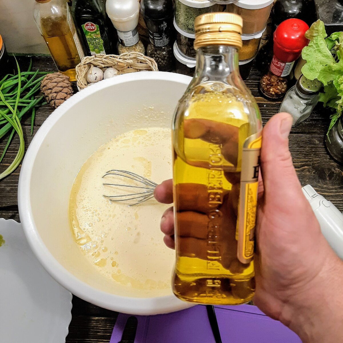 Сырные блинчики с зелёным луком. Простой рецепт, вкусного завтрака.