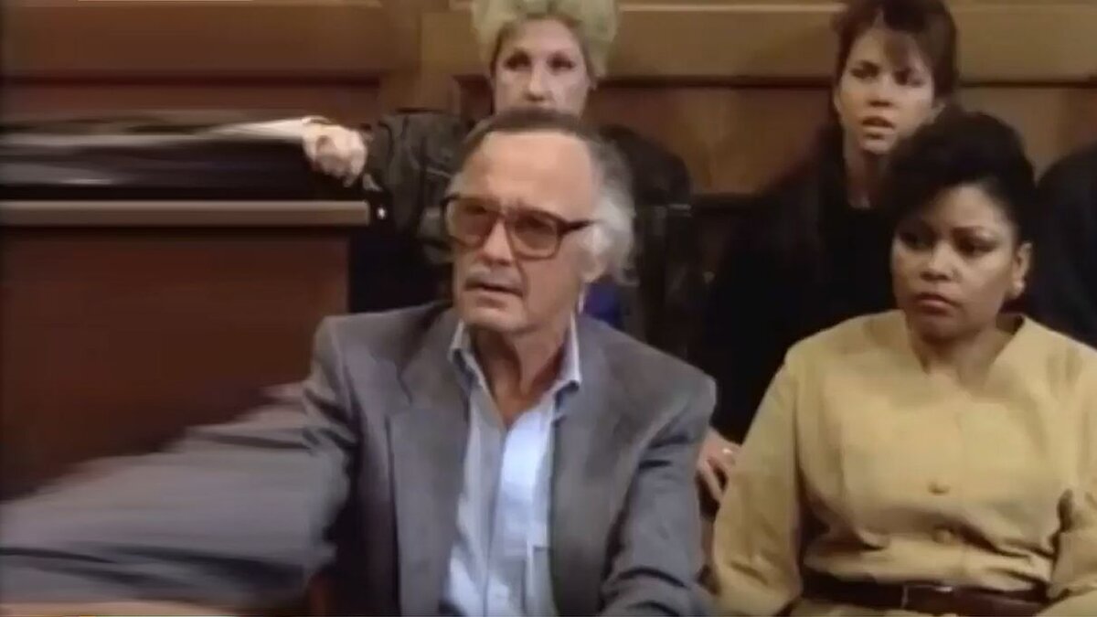 Оригинальное название: The Trial of the Incredible Hulk. 1989г.  (фото взято из открытых источников) 