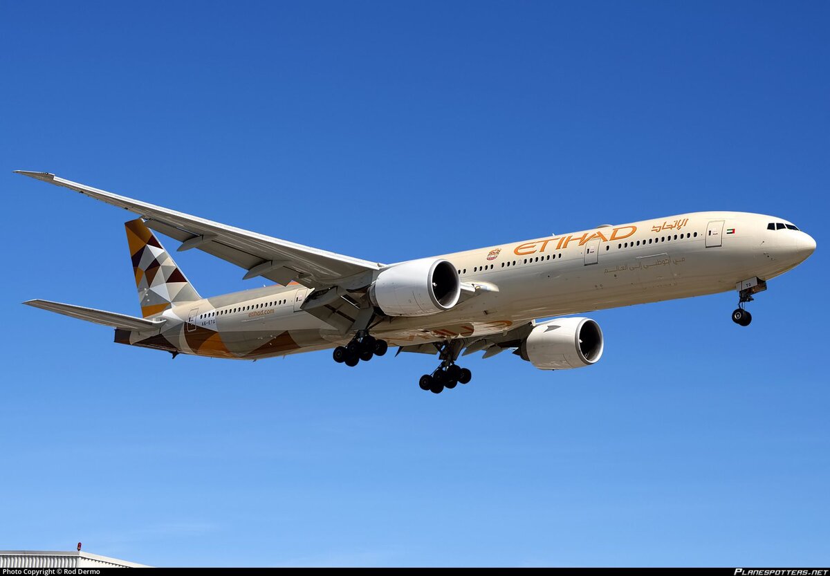 А век Boeing 777-300ER продлится ещё