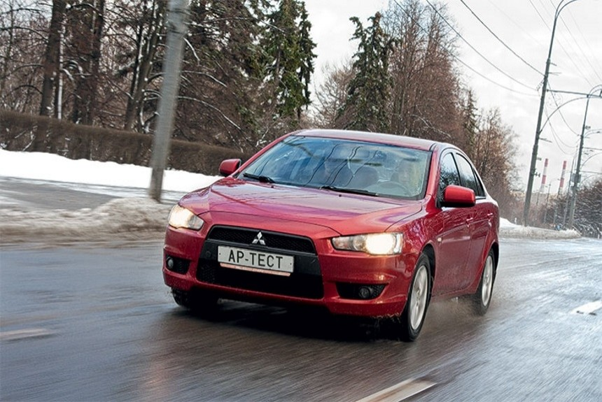 Mitsubishi Lancer X фото с сайта autoreview.ru