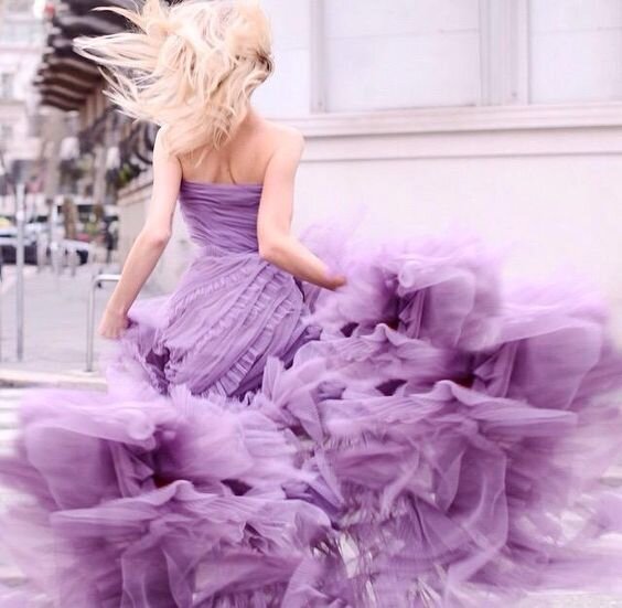 AlbertaFerretti A wonderful backstage Zhanna Bianca for Elle Italia.