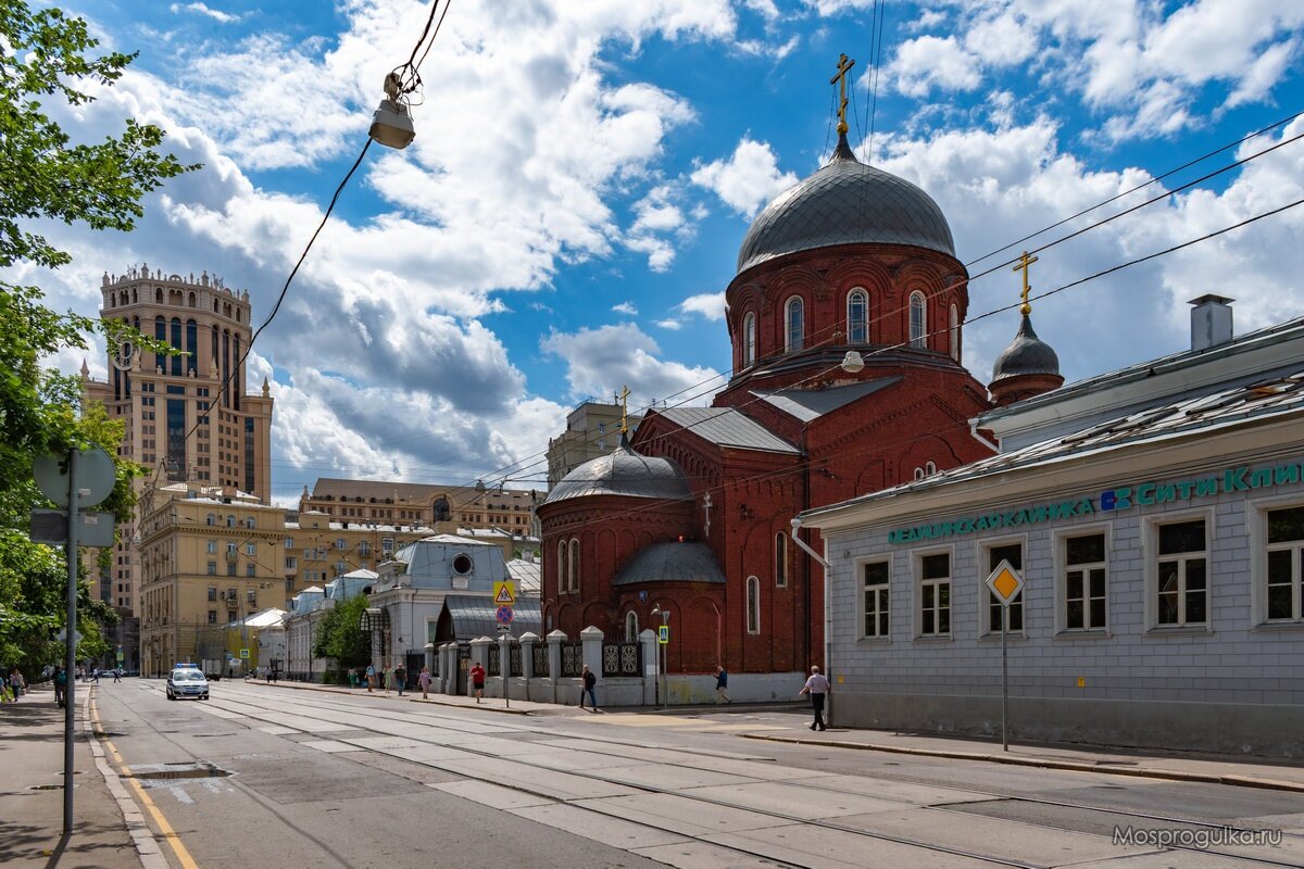 Покровская церковь в москве