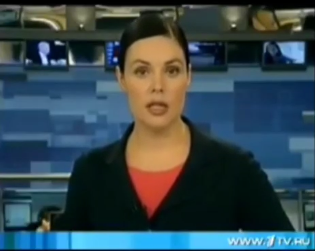 Телеведущая Екатерина Андреева рассказывает о том, как "разгорается скандал, в центре которого ВОЗ — в европейской прессе появились публикации о возможном сговоре экспертов ВОЗ с ведущими фармкомпаниями".