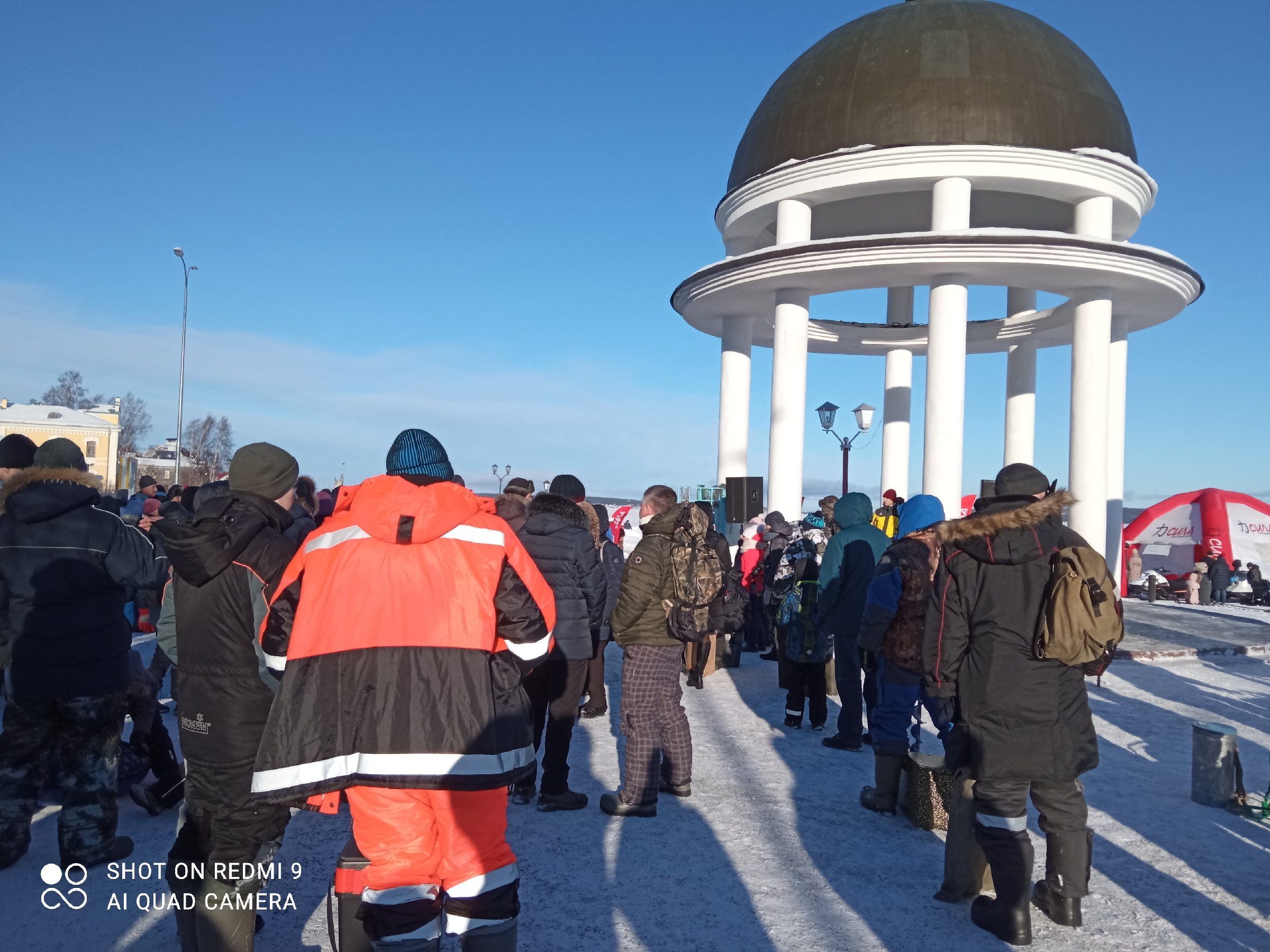 Таинственная Гиперборея — международный праздник в Карелии. Состязания рыбаков, угощение финской ухой из 250 литрового котла8