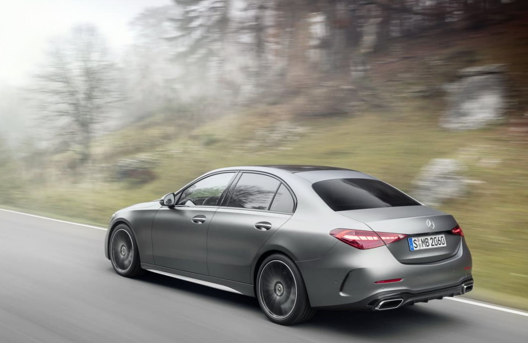 Mercedes C Class 2022, вид сзади