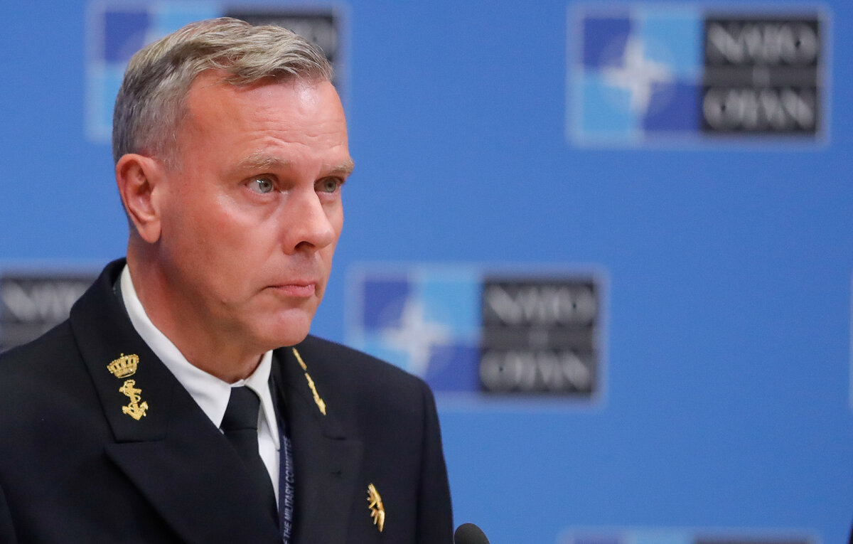    Глава Военного комитета НАТО Роб Бауэр  EPA-EFE/STEPHANIE LECOCQ